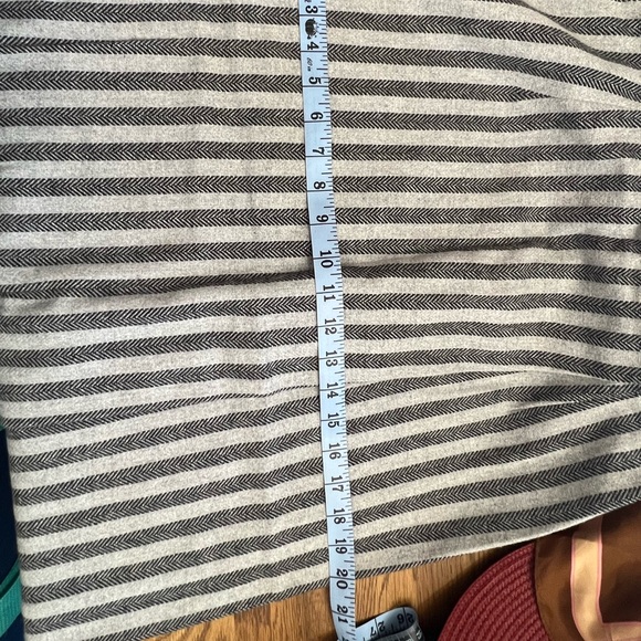 Vintage Bobbie Brooks Pencil Skirt - Picture 6 of 7